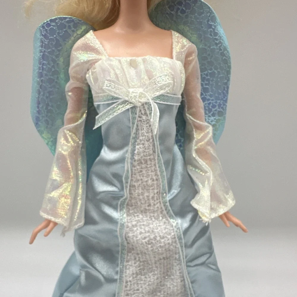 2006 Holiday Angel Barbie J0590 Mattel Blonde Doll Original Dress Wings
